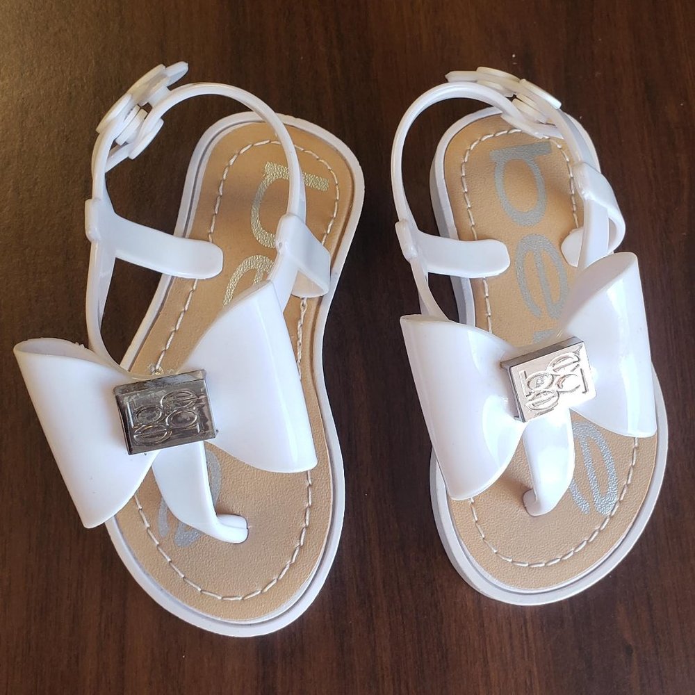BEBE Toddler Thong Sandals with Bow - S (5-6)